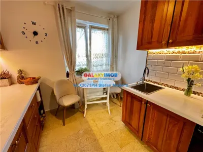 VANZARE APARTAMENT 3 CAMERE - DECOMANDAT - ZONA NORD, PLOIESTI - foto 9
