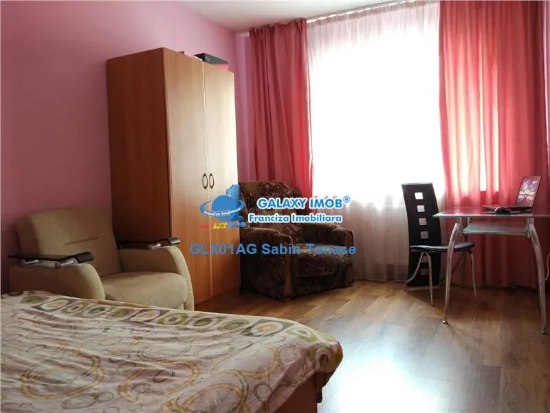 De inchiriat ap cu 3 camere zona semicentrala 130 mp - foto 2