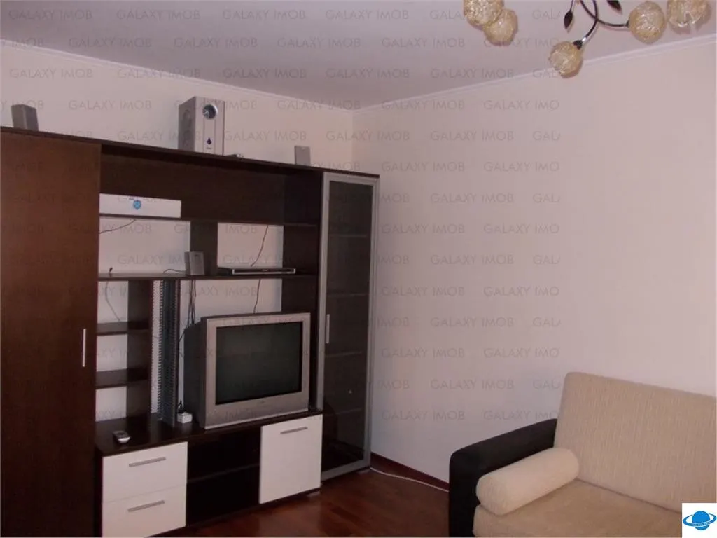 Inchiriere apartament in Ploiesti 3 camere zona Bulevardul Republicii - foto 1