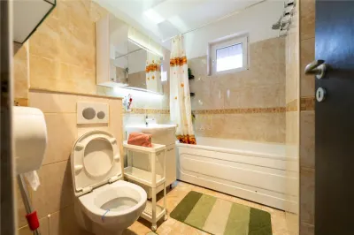 Apartament 3 camere cu 2 bai - Strada Solstitiului - foto 12