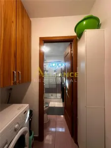 Apartament 3 camere Sector 4 - foto 13
