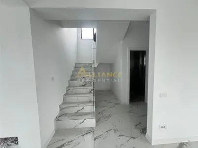 Vila Individuala - 4 camere - 2 bai - beci- 375mp teren - foto 8