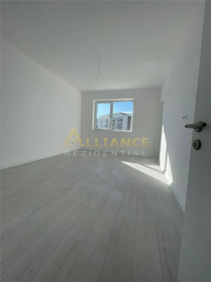 Apartament 3 camere Drumul Binelui Aparatorii Patriei 15 minute - foto 1