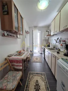 Apartament 2 camere - decomandat -  curte - foto 6