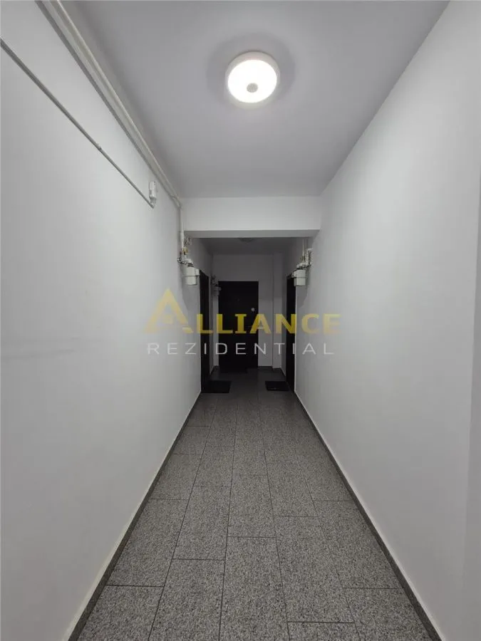 Apartament 2 camere - decomandat -  curte - foto 7