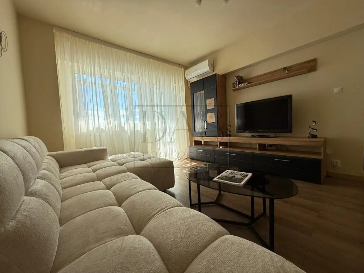 Apartament 4 camere | Piata Victoriei | Bloc 1983 | Metrou 8 min - foto 1