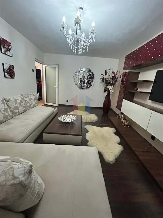 2 camere Mobilat si Utilat, Renovat - Independentei - foto 2