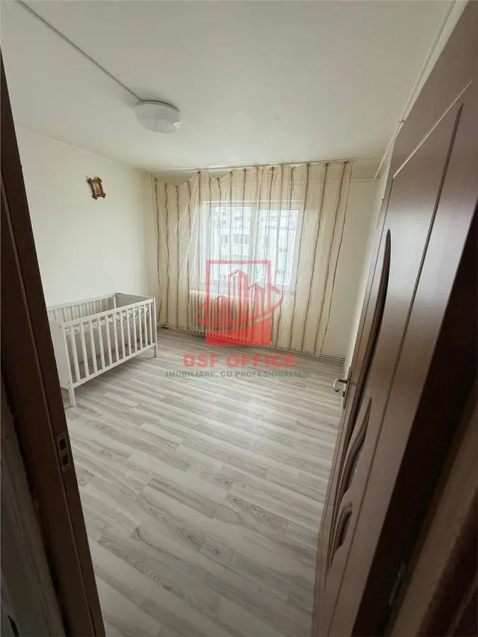 Apartament 2 camere semidecomandat in Mircea cel Batran - foto 4