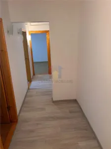 3 camere Renovat, confort 1 decomandat, etaj intermediar, Viziru 3 - foto 9