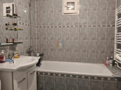 3 camere, Mobilat si Utilat, etaj 1, Progresu - foto 8