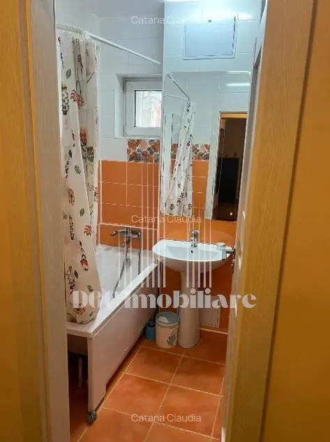 Inchiriere 3 camere|Unirii|2 minute metrou|Centrala proprie - foto 14
