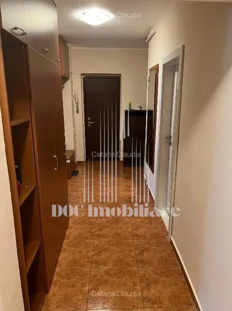 Inchiriere 3 camere|Unirii|2 minute metrou|Centrala proprie - foto 6