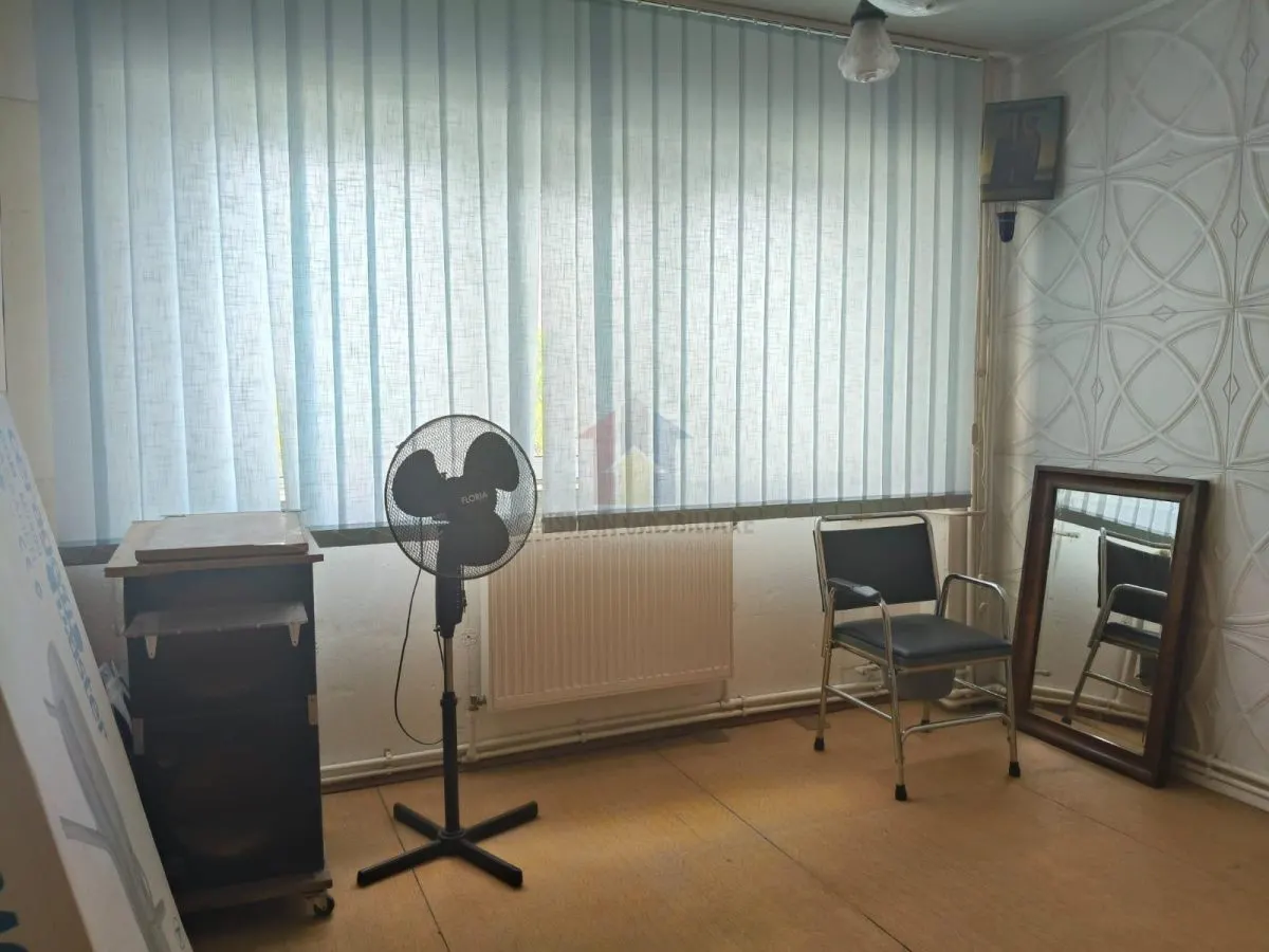 4 camere, 80 mp, etaj 2, Decomandat - Plantelor - foto 3