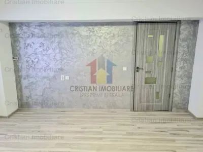 Ap 1 cam zona Buzaului , SPATIOS Totul Nou!!! - foto 3