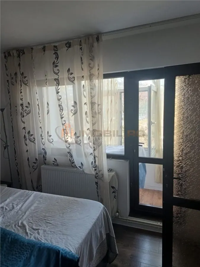 Apartament 2 camere Podu Ros - (sau schimb) Exclusivitate - foto 4