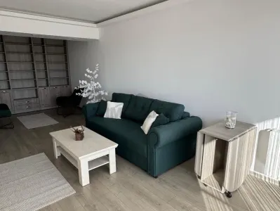 Apartament 2 camere, zona Tractorul - foto 2