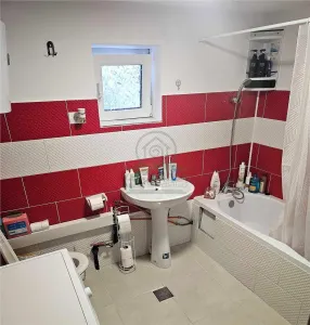 Casa 3 camere, baie, bucatarie Schitu Duca Iasi, 500 mp teren - foto 9