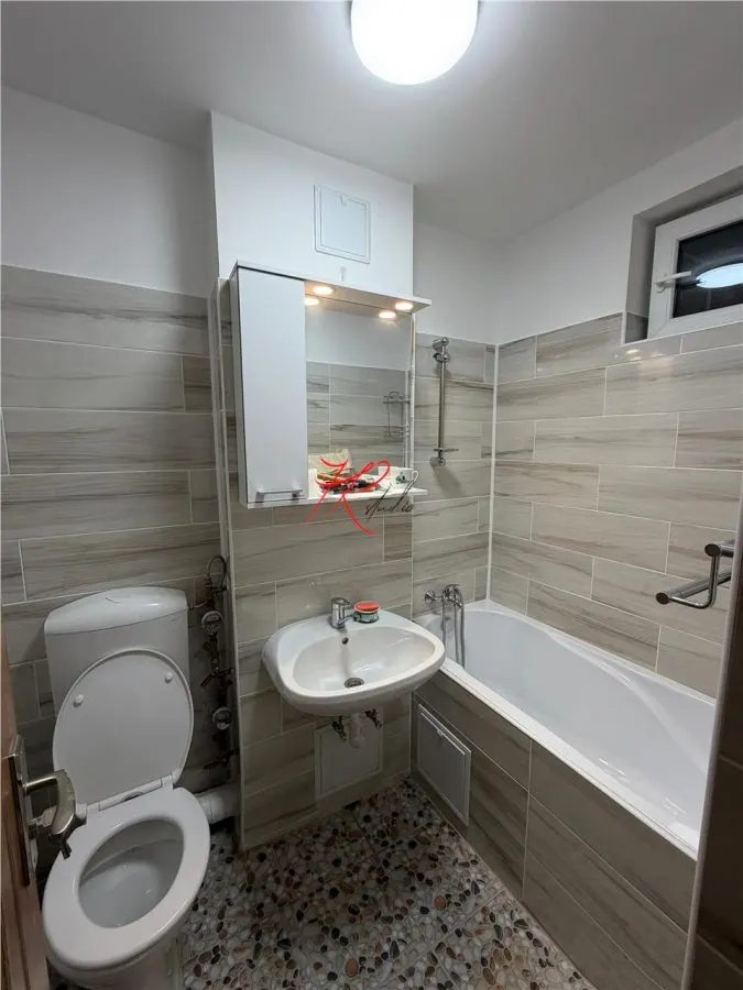 Vanzare apartament 3 camere total renovat Obor - foto 4