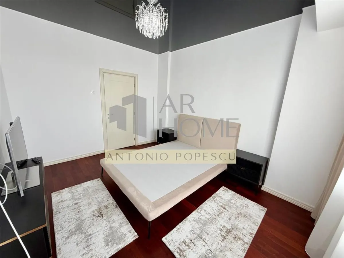 Apartament 4 camere, 2 parcari subterane, Ploiesti, ultracentral. - foto 24