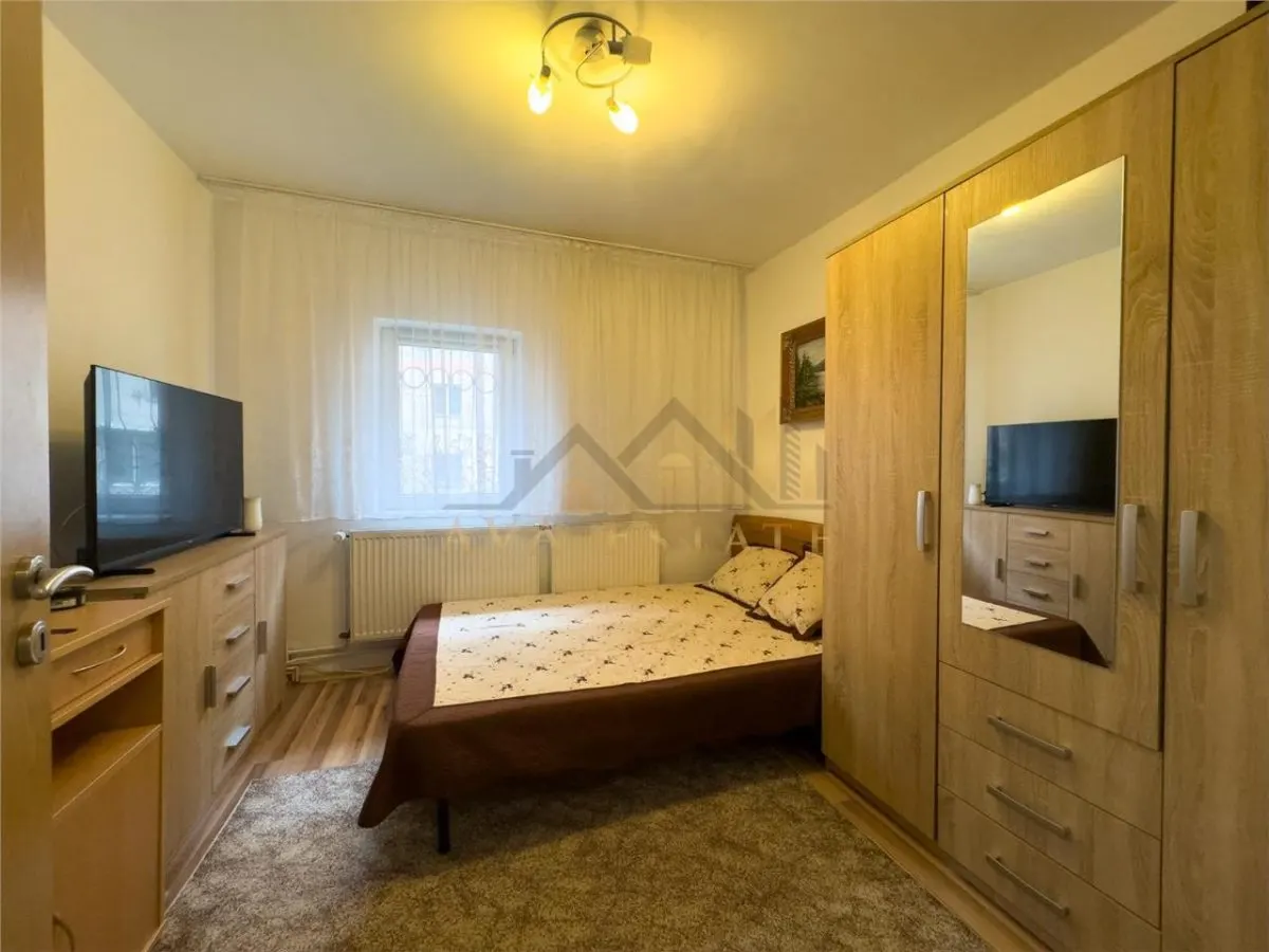 Apartament cu 3 camere, decomandat 80 mp - Zona Buziasului - foto 6