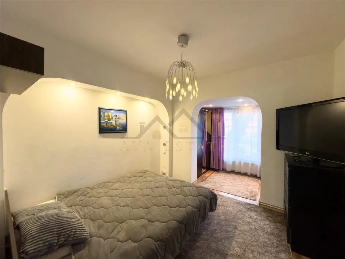 Apartament cu 3 camere, decomandat 80 mp - Zona Buziasului - foto 7