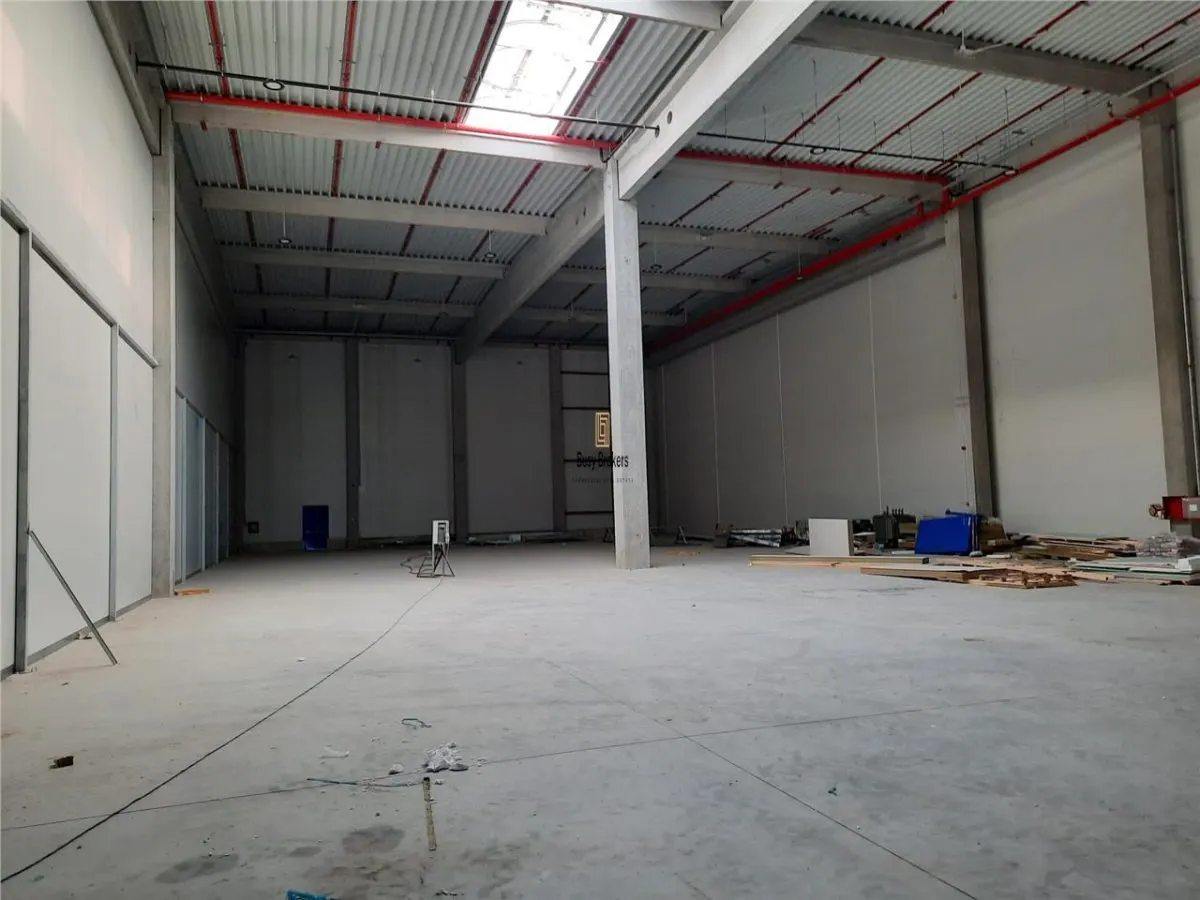 Spatiu Industrial - 2300 mp - Logistica - Productie - Depozitare - foto 16