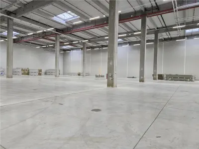 Spatiu Industrial - 4000 mp - Logistica - Productie - Depozitare - Distributie - foto 6