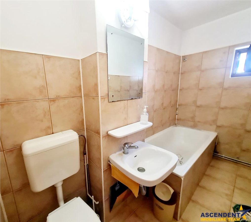 Decomandat, balcon, boxa, spatii verzi, cadru linistit, oportunitate personalizare - foto 11
