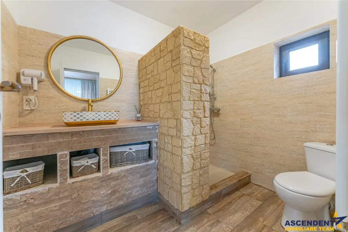 Vila distincta/ Pensiune in mioritic decor, Bran, Sohodol, Brasov - foto 14