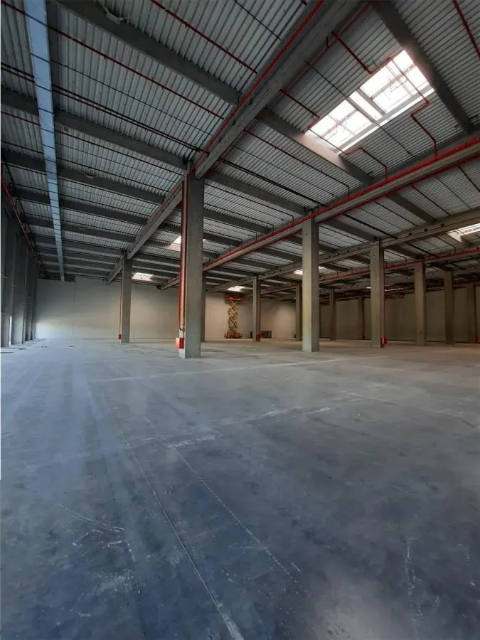 Spatii Industriale - 10000 mp - Logistica - Productie - Depozitare - Distributie - foto 1