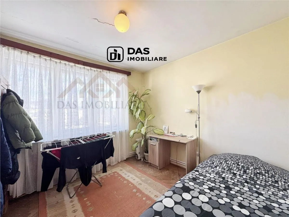 4 camere, str. Ioan Slavici, etaj 4 - foto 9