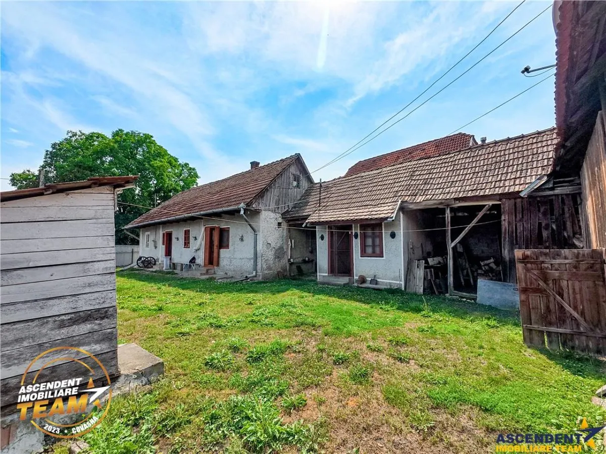 REZERVAT ! Asezare munteneasca: casa din bustean si sura zidita, Arcus, Covasna - foto 13