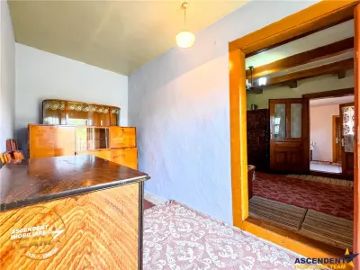 REZERVAT ! Asezare munteneasca: casa din bustean si sura zidita, Arcus, Covasna - foto 6