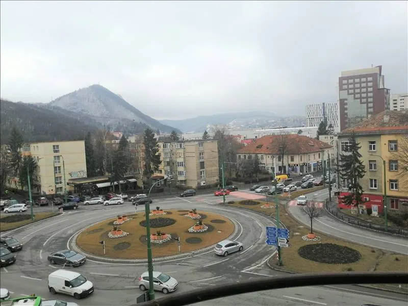 Inchiriere apartament 3 camere, Centrul Civic, Brasov - foto 15