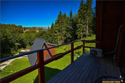 FILM!Ansamblu case mobilate, echipate, 5.700mp teren, rezidential/ investitie, Bran, Moieciu,Brasov - Brasov