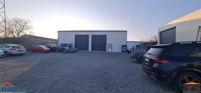 Hala noua langa A1 pe artera principala 360mp acces TIR  in interior - Arad