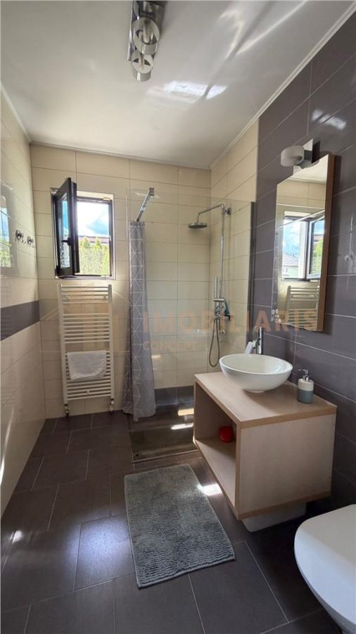Casa individuala de vanzare-inchiriere, zona Marul de Aur - foto 10