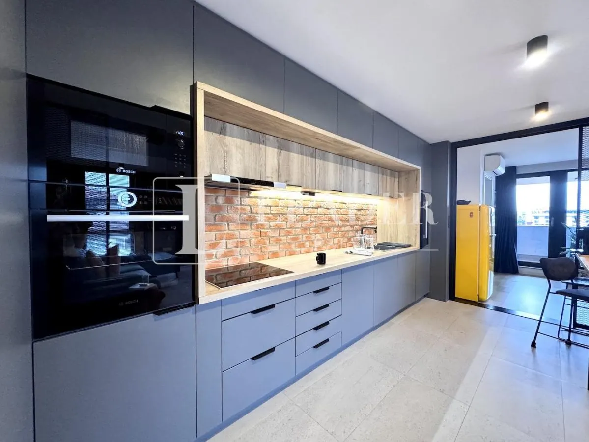 Apartament cu 3 Camere || str. Aurel Vlaicu, zona Dacia || Romana || Ioanid - foto 3
