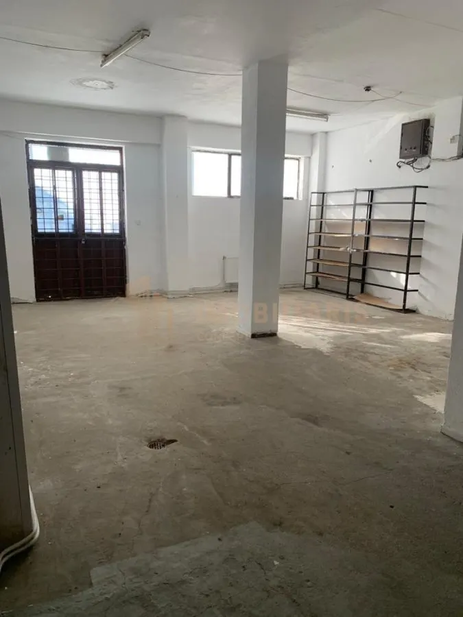 Spatiu comercial zona Hotvon - foto 7