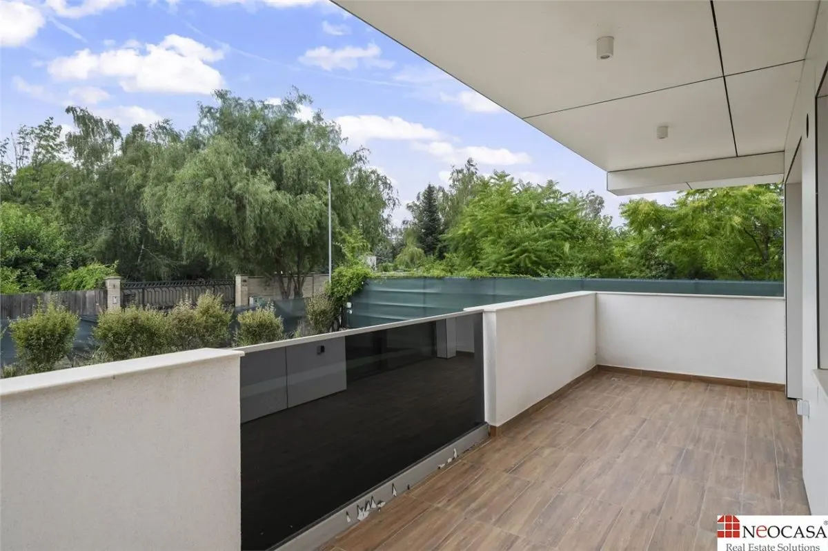 3 CAMERE// CURTE 100MP // LANGA PADURE SI VIITOUL METROU - foto 21