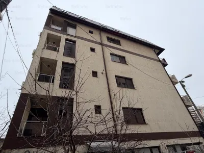 Inchiriere 3 camere | Piata Alba Iulia | bloc nou | centrala termica | - foto 15