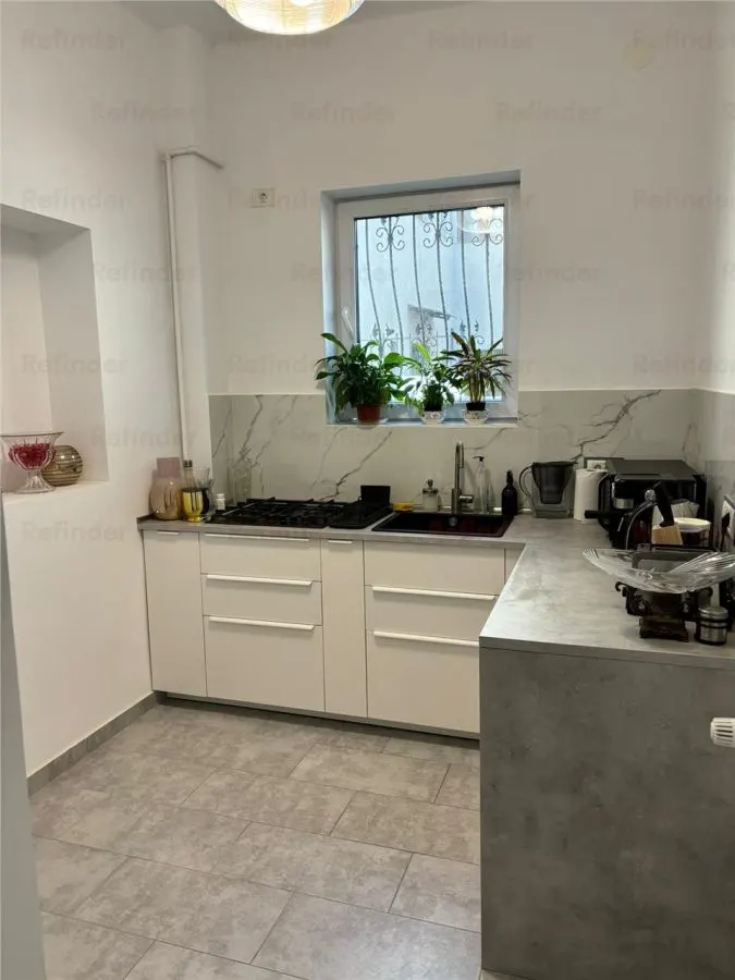 Vanzare vila D+P+2 | Stefan cel Mare - Tunari | - foto 13