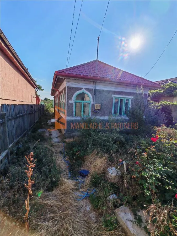 Casa tip parter si teren 677mp in zona Transilvaniei - foto 2