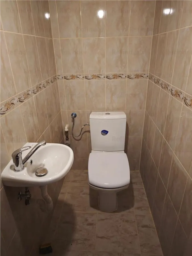 Vanzare apartament 3 camere | Piata Romana metrou | etaj 1/4 | decomandat | renovat | fara risc seismic | - foto 9