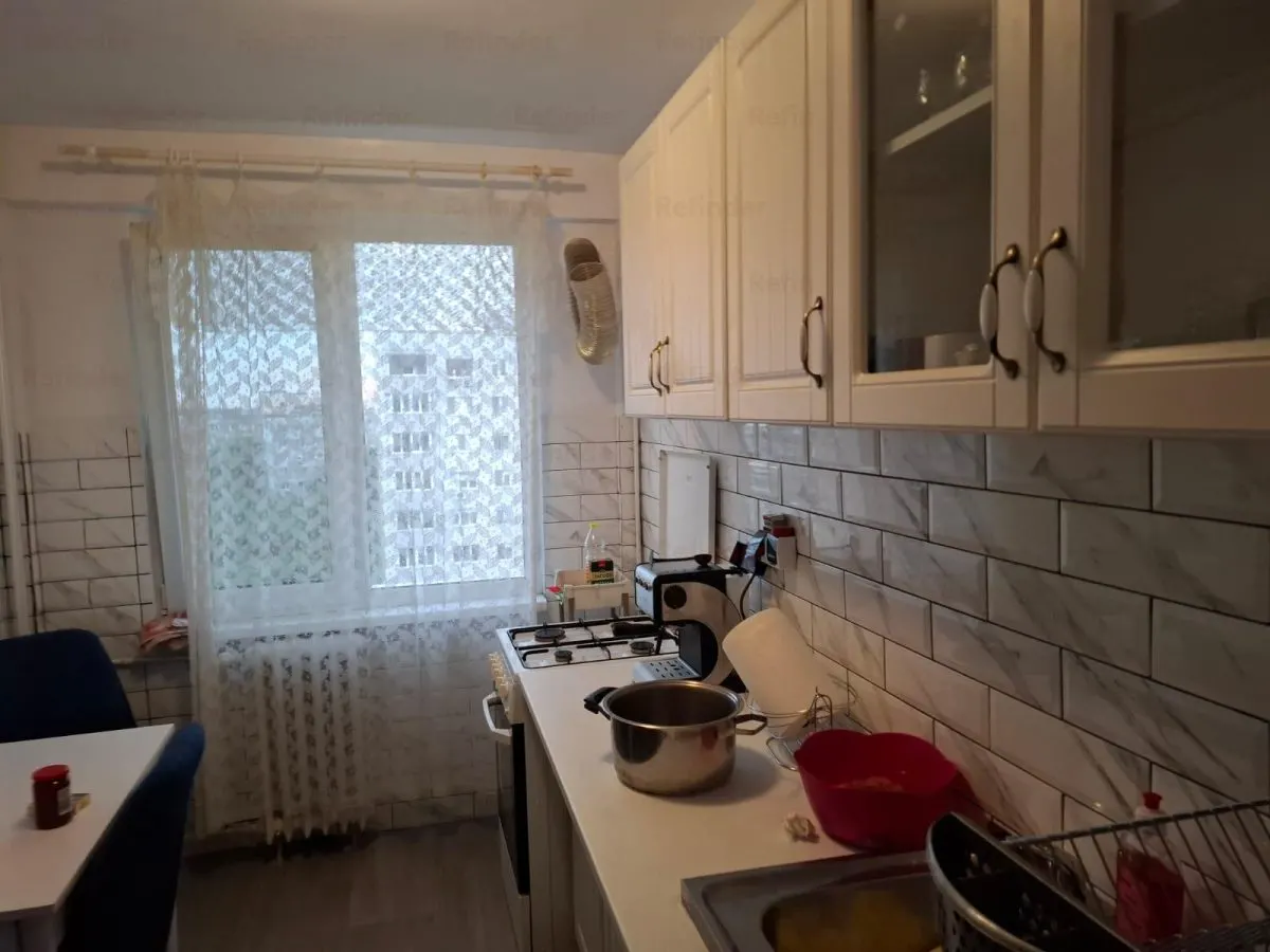 vanzare apartament 2 camere | la metrou N Grigorescu | bloc 1978 stradal | reabilitat | etaj 9/10 | pozitie exceptionala | - foto 2