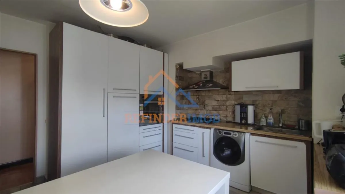 Apartament de 4 camere, zona Basarabia - foto 17