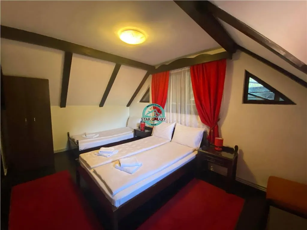 INCHIRIEZ PENSIUNE CU 7 CAMERE IN SIGHISOARA LA 800 MP DE CETATE - foto 10