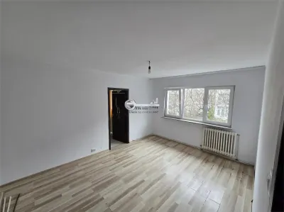 Apartament 3 Camere Etaj 1 | Mircea Cel Batran - Iasi
