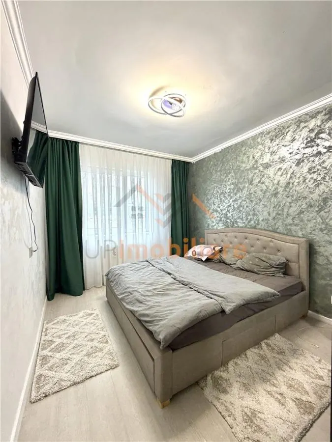 APARTAMENT DE VANZARE | 3 CAMERE | PRIMA UNIVERSITATII |  ORADEA - foto 1