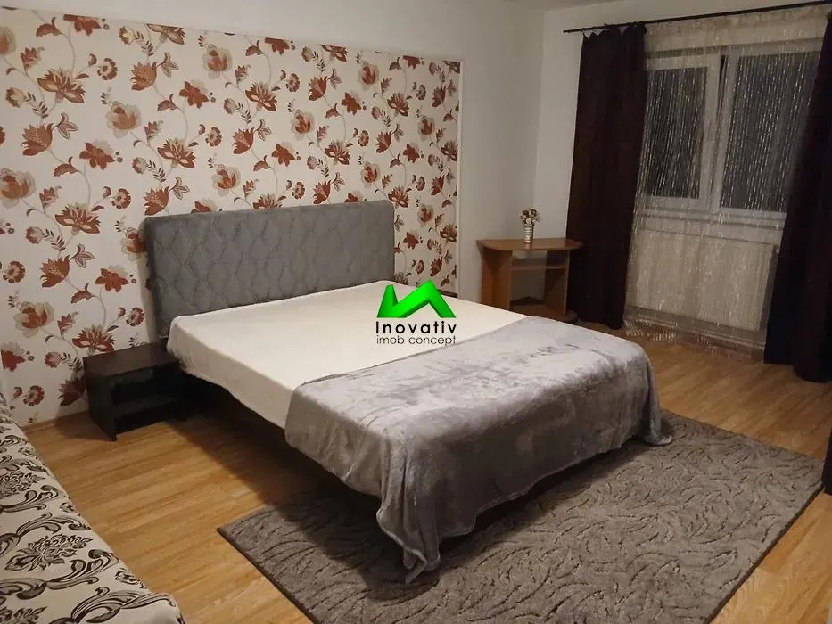Apartament de inchiriat 2 camere decomandate Sibiu Vasile Aaron - foto 1